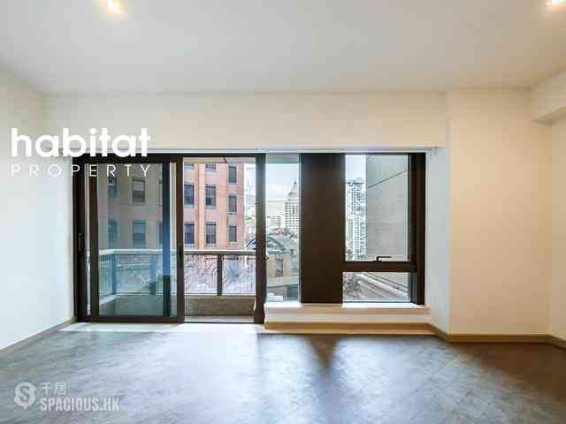 Mid Levels Central - 3, MacDonnell Road 01