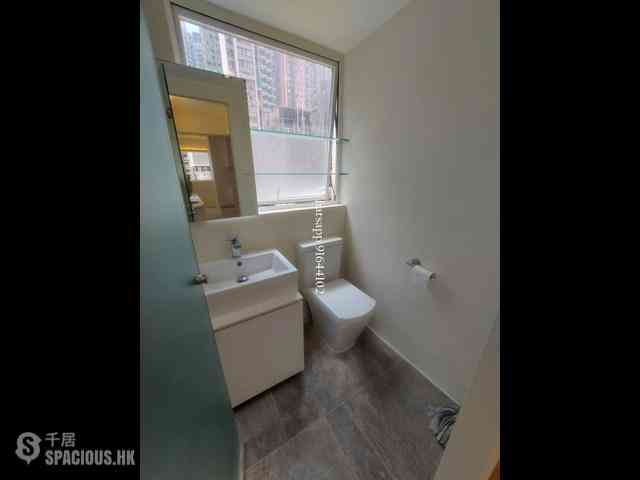 Sai Ying Pun - 2B, Second Street 19