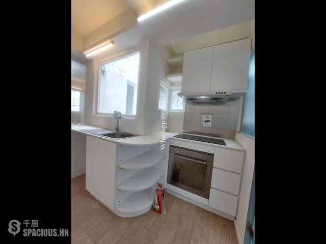 Sai Ying Pun - 2B, Second Street 26