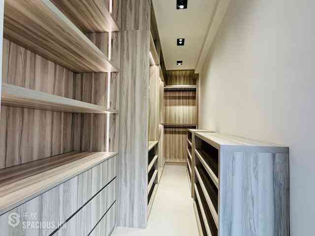 Mid Levels Central - Tregunter Tower 3 09