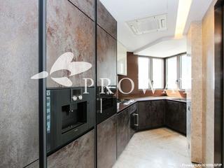 Mid Levels West - Alassio 11