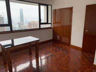 Mid Levels Central - May Tower Block 1 06
