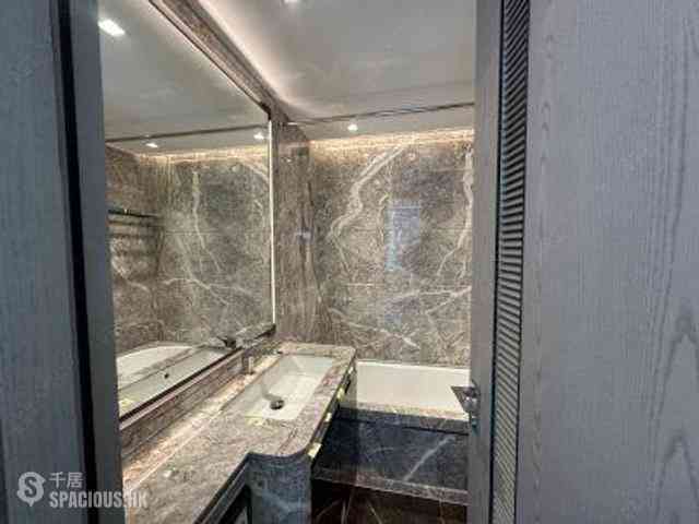 Wong Chuk Hang - The Southside Phase 3B Blue Coast 04