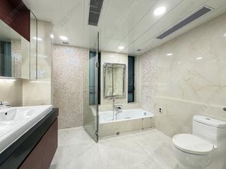 Mid Levels Central - 11, Macdonnell Road 06