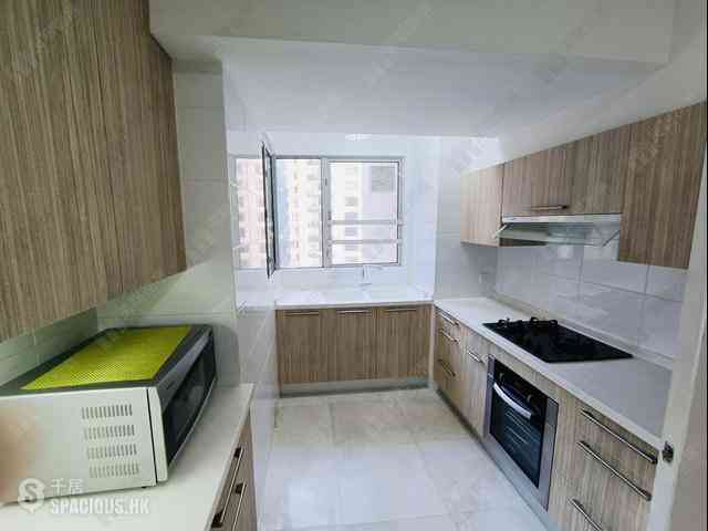 Mid Levels Central - Tregunter Tower 3 07