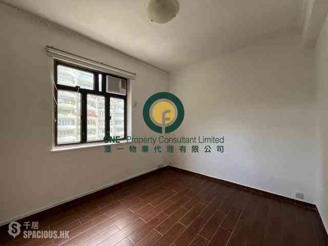 Pok Fu Lam - Four Winds Apartment 07