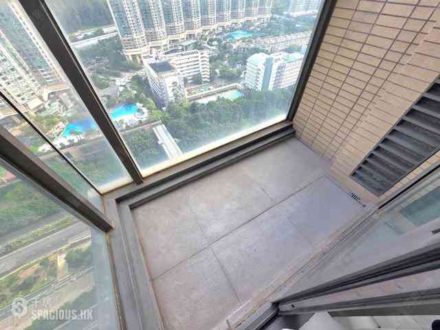 Tung Chung - The Visionary Tower 8 03