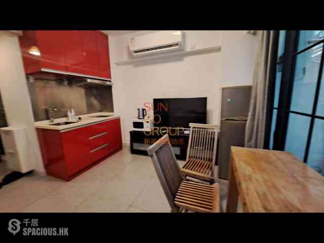 Poho - 45, Tung Street 01