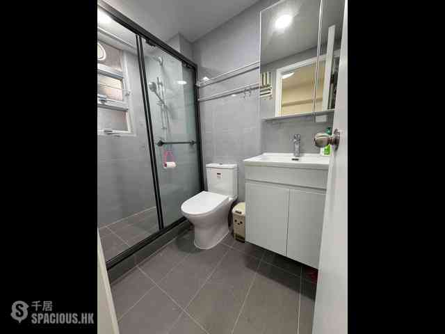Wan Chai - Everwin Mansion 02