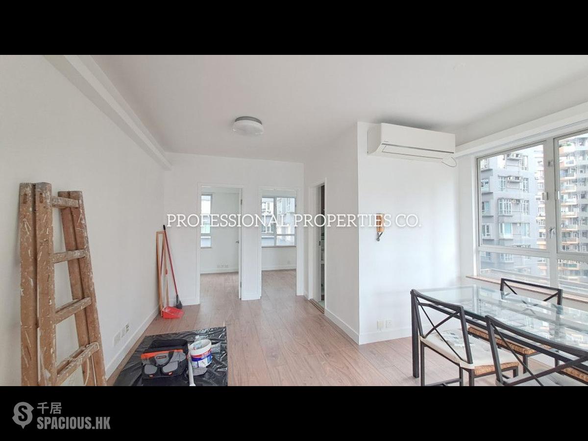 Mid Levels Central - Ying Fai Court 01