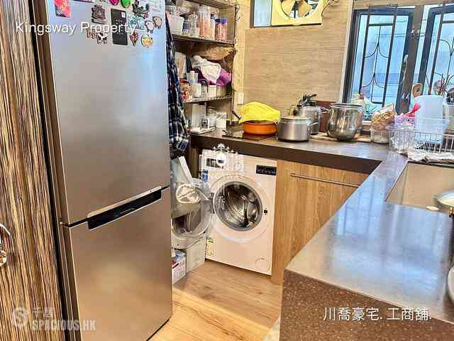 Mid Levels Central - Ying Fai Court 06