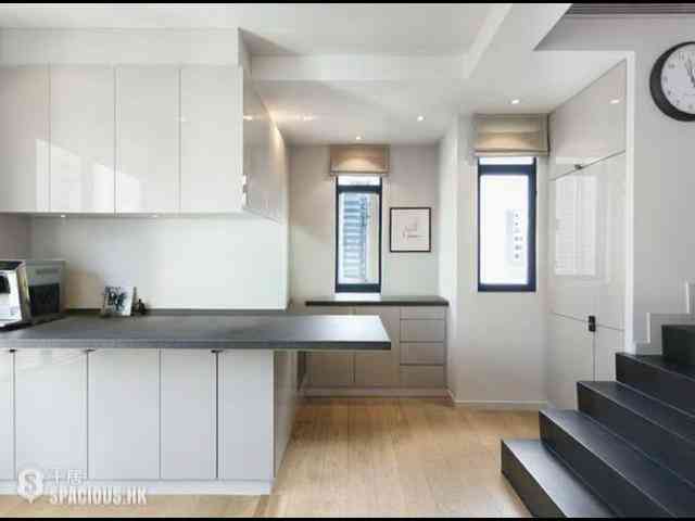 Sai Ying Pun - Elite Court 07
