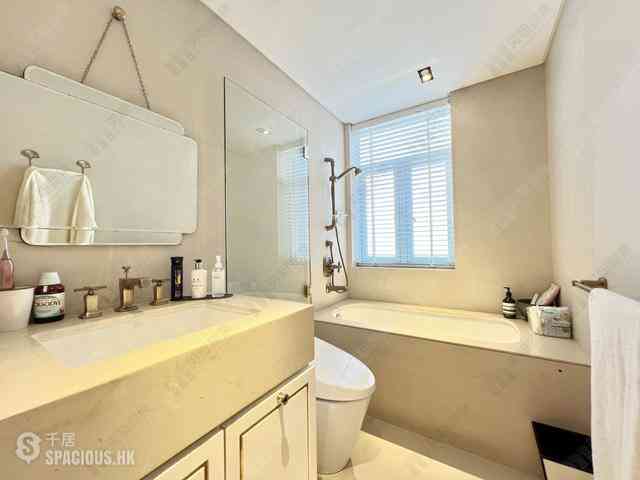 Mid Levels Central - Grenville House 34