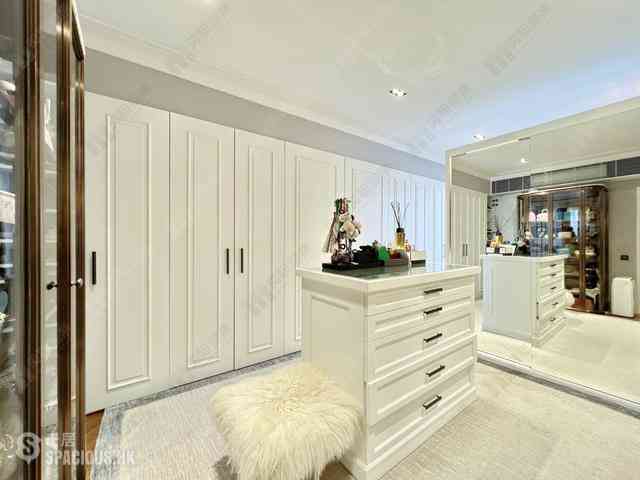 Mid Levels Central - Grenville House 42