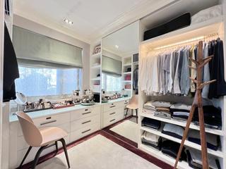Mid Levels Central - Grenville House 45