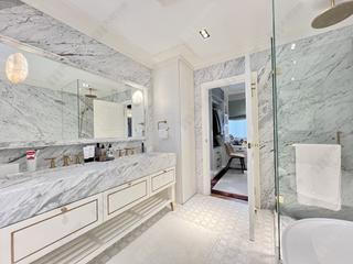 Mid Levels Central - Grenville House 47