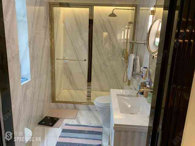 Mid Levels Central - Grenville House 28