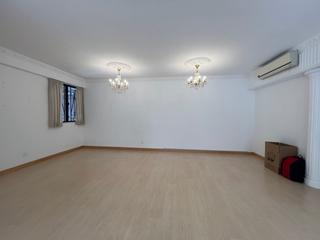 Mid Levels Central - Clovelly Court 03
