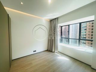 Mid Levels Central - Dynasty Court 09