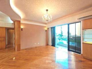 Jardines Lookout - Cavendish Heights Block 4 02