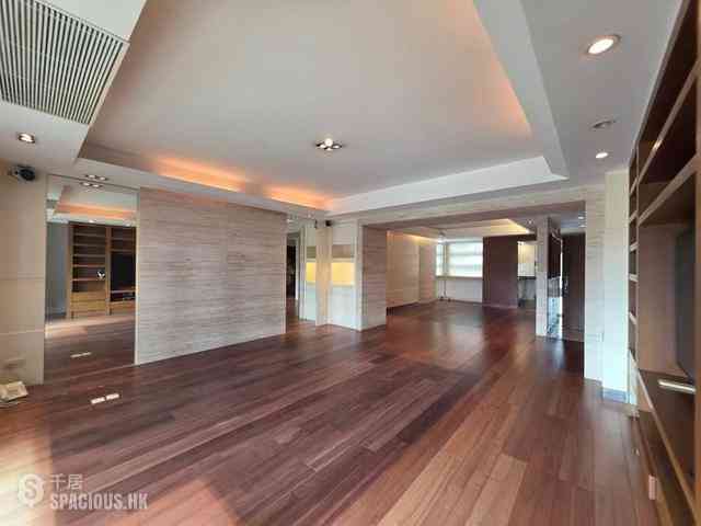 Stubbs Road - Villa Monte Rosa Block E 03
