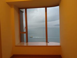 Kennedy Town - Cadogan 05
