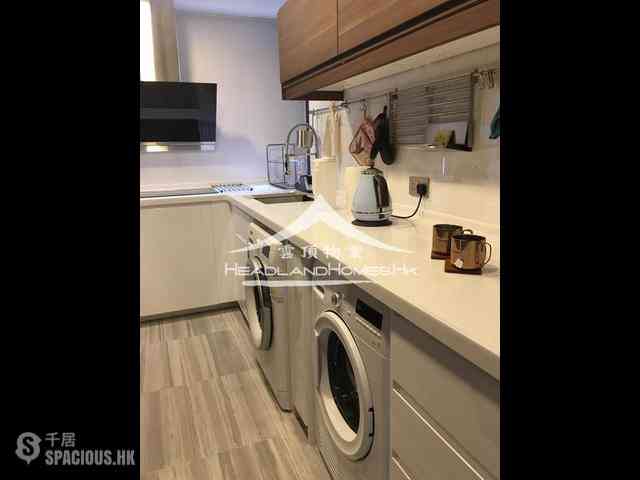 Discovery Bay - Discovery Bay Phase 5 Greenvale Village Greenburg Court (Block 2) 2 01