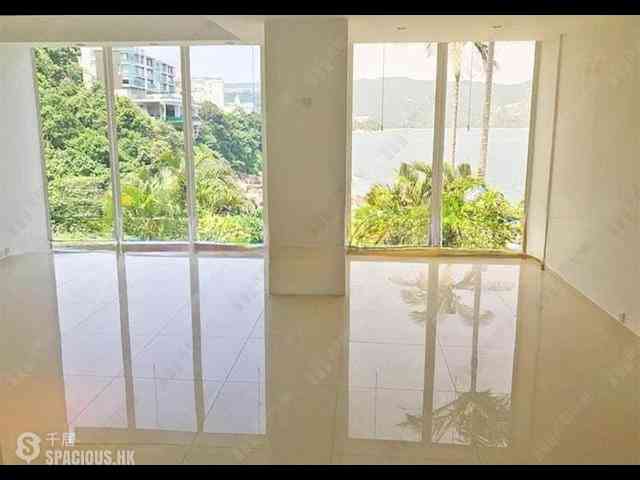 Stanley - Stanley Crest 04