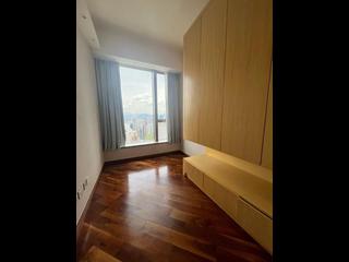 Tai Hang - The Signature 12