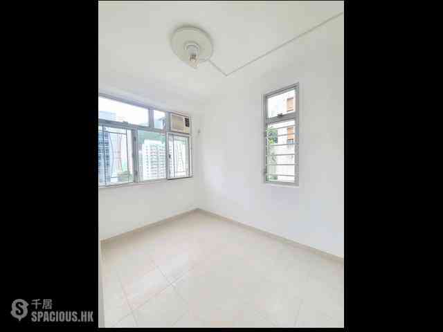 Sai Wan Ho - Sun Sing Centre 02