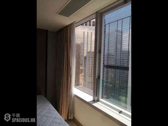 Wan Chai - Convention Plaza Apartments 03