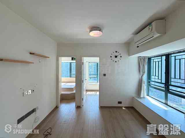 Tseung Kwan O - The Metro City Phase 2 Block 6 04