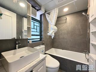 Tseung Kwan O - The Metro City Phase 2 Block 6 09