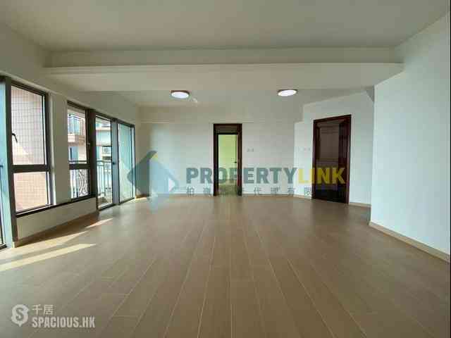 Kennedy Town - The Merton 03
