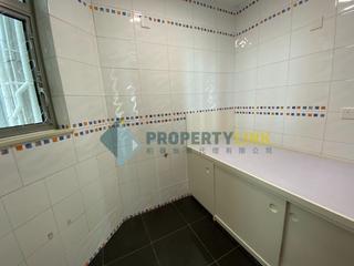 Kennedy Town - The Merton 05