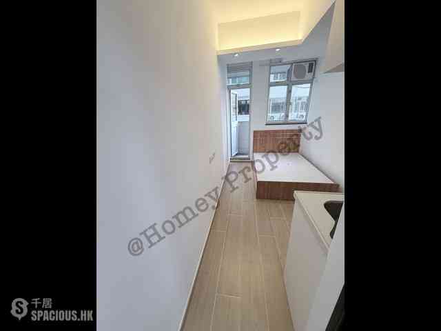 Causeway Bay - Hoi Deen Court 04