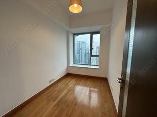West Kowloon - The Harbourside Block 1 09