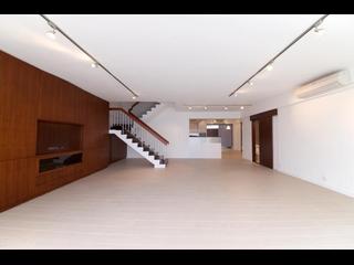Clear Water Bay - Fullway Garden 02
