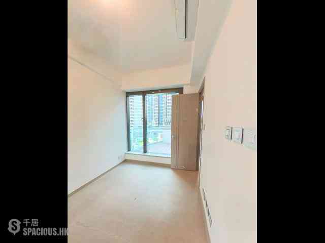 Wong Chuk Hang - The Southside Phase 3C Blue Coast II Tower 5 06