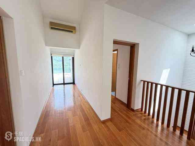 Discovery Bay - Discovery Bay Phase 1 Beach Village Headland Drive 03