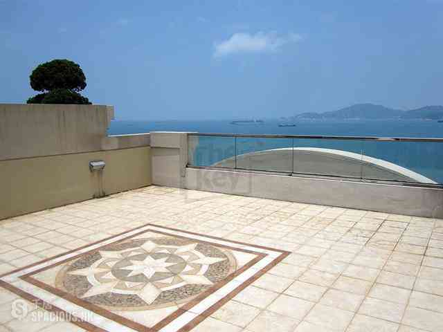 Stanley - Regalia Bay 02