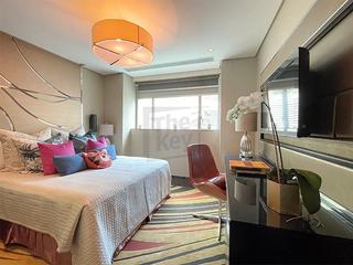 Repulse Bay - The Lily 08