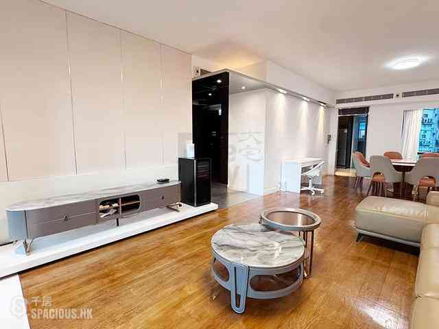 Mid Levels Central - 11, Macdonnell Road 03