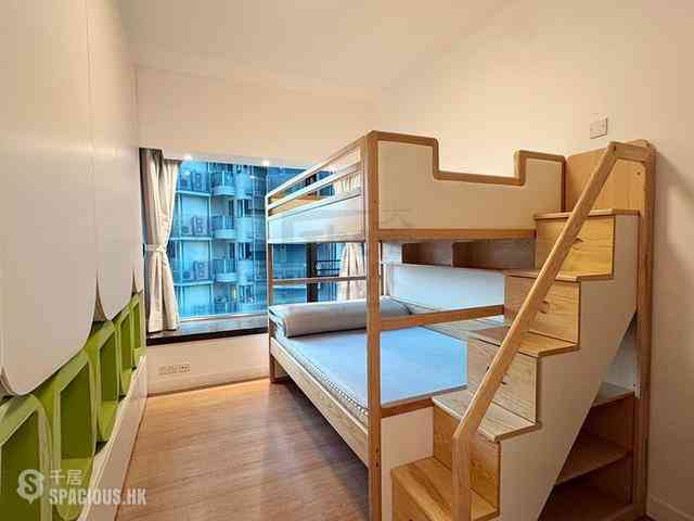 Mid Levels Central - 11, Macdonnell Road 08
