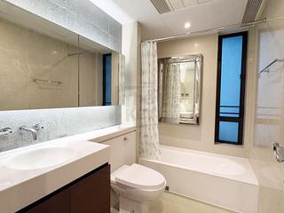Mid Levels Central - 11, Macdonnell Road 09