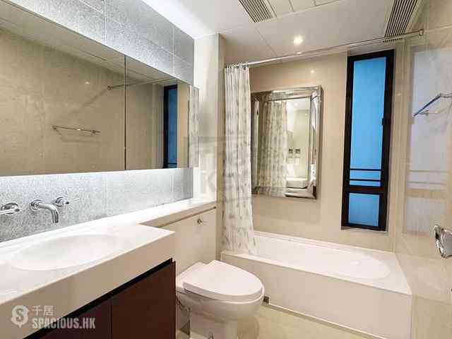 Mid Levels Central - 11, Macdonnell Road 09