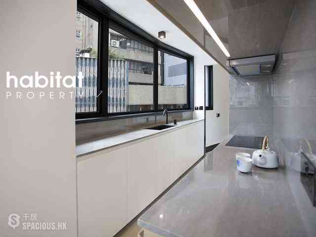 Sheung Wan - 379, Queen's Road Central 02