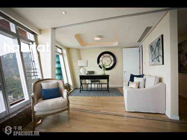 Repulse Bay - The Lily 09
