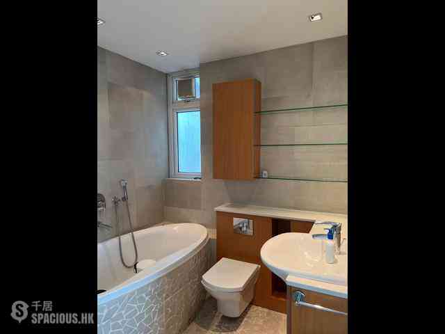 Discovery Bay - Discovery Bay Phase 4 Peninsula Village Coastline Villa 02