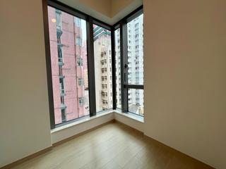 Sai Ying Pun - Upper Manor 12